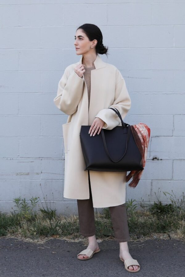 BOLZANO FRENCH BARENIA LEATHER TOTE IN ESPRESSO - Image 3