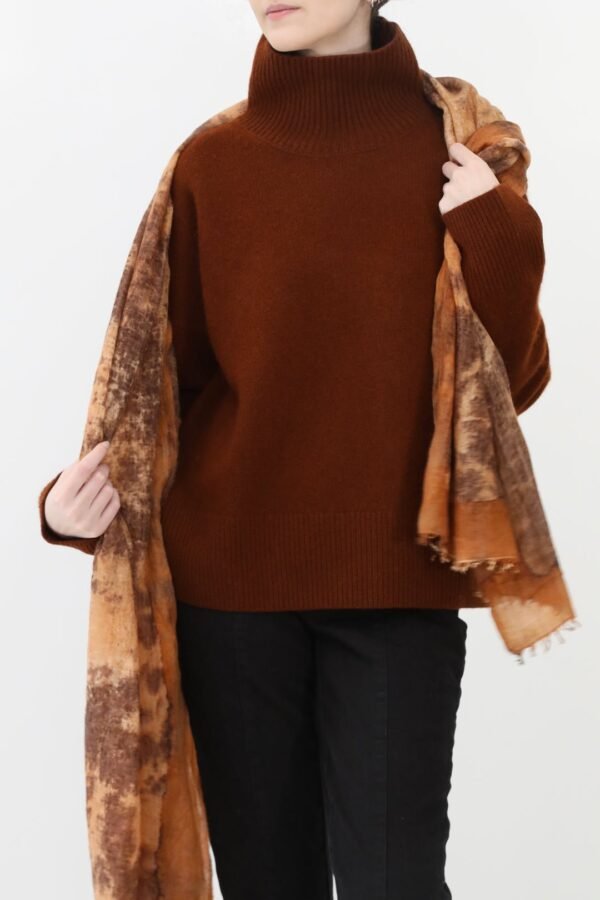 THEIA TURTLENECK IN CASHMERE YAK & MERINO - Image 6